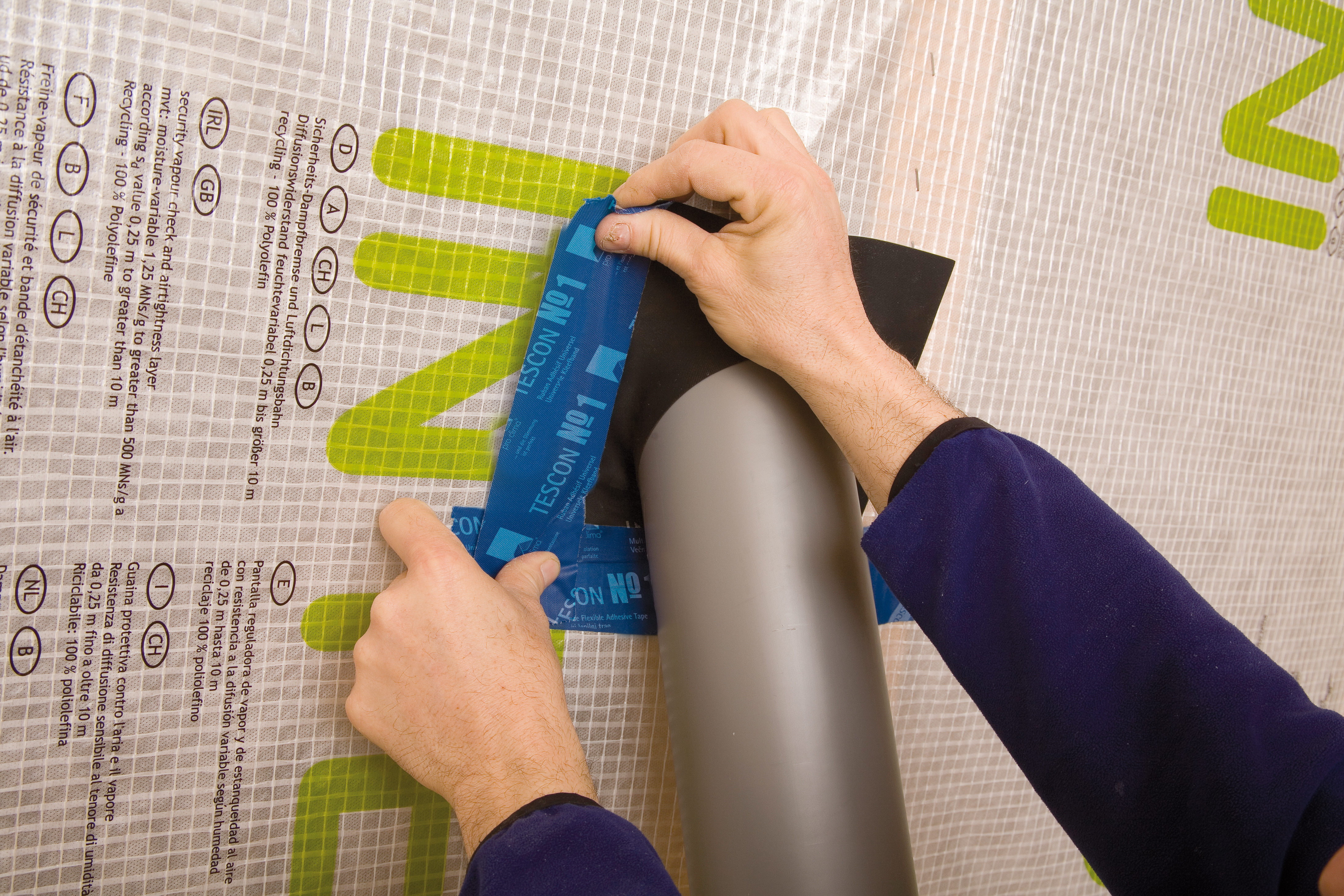 Pro Clima Roflex 50, Rohr-Manschetten für innen und außen, Ø 50 -90 mm Pro Clima Roflex 50, Rohr-Manschetten für innen und außen, Ø 50 -90 mm